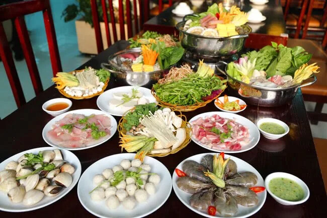 Quán Cơm Bắc Nữ